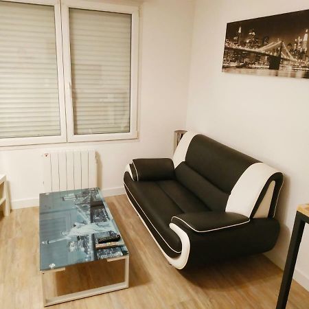 Le New York Bisontin Apartment Безансон Екстериор снимка