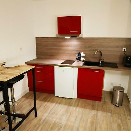 Le New York Bisontin Apartment Безансон Екстериор снимка